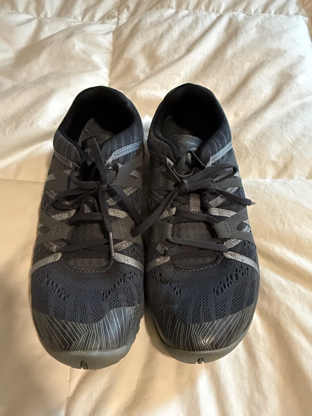 Merrell women’s Black and Gray Athletic Shoes